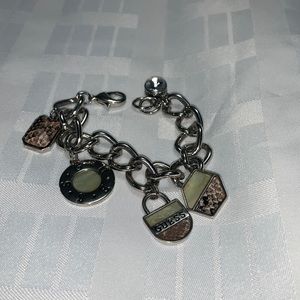 New without Tag GUESS CHARM SILVER BRACELET